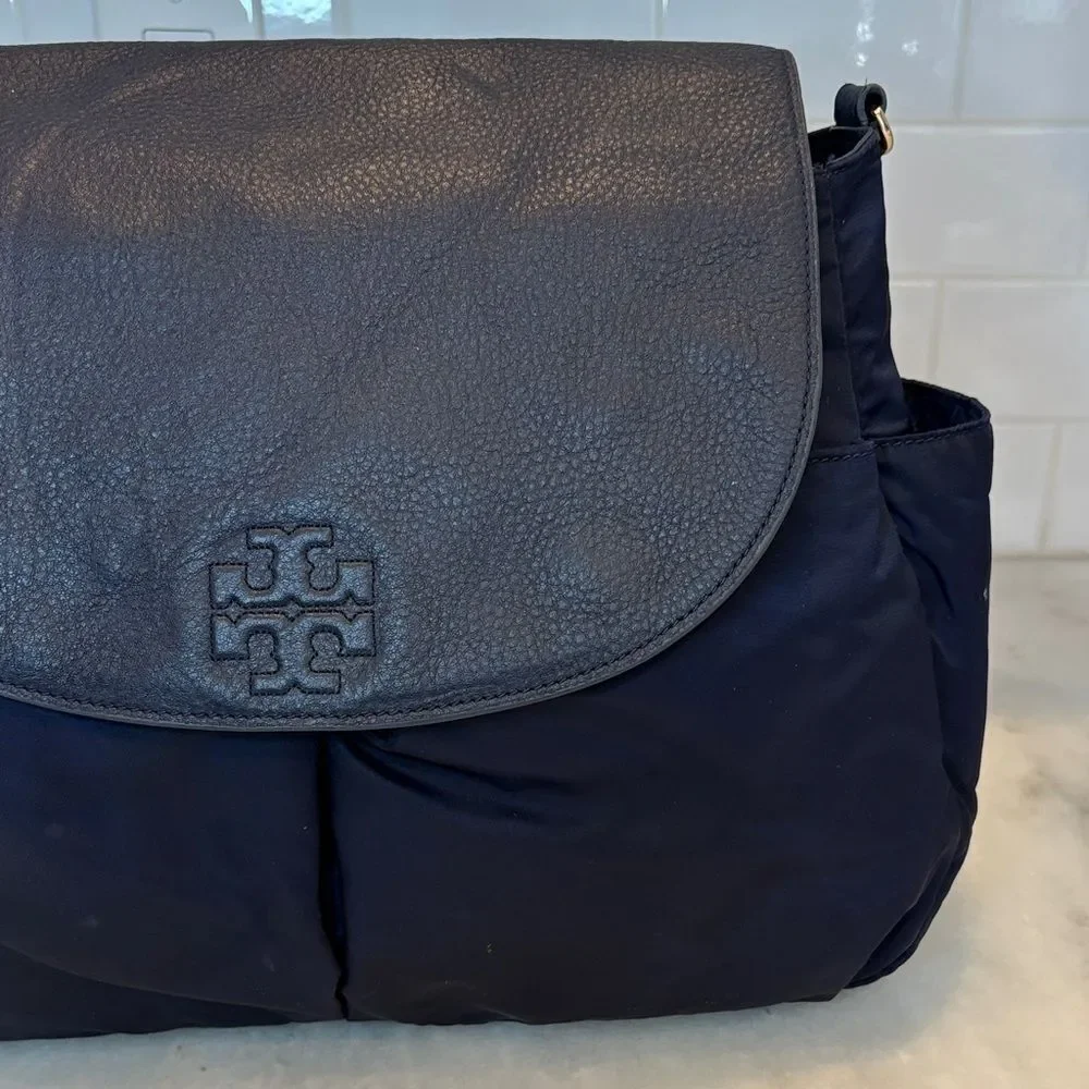 Tory Burch Crossbody Thea Nylon & Leather Weekender Diaper Baby Messenger Bag